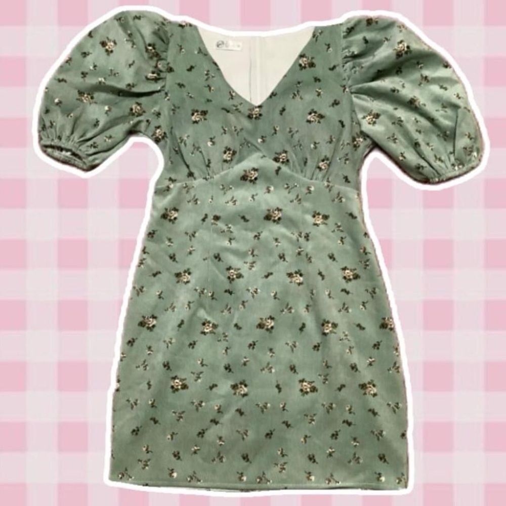 Green Floral Puff-Sleeve Midi Dress